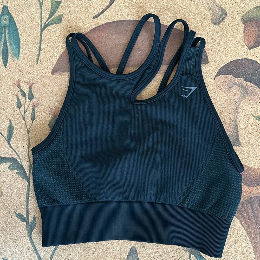 Gym shark bra